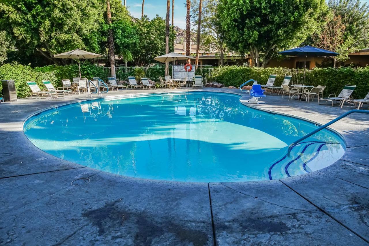 Palm Springs Tennis Club Ngoại thất bức ảnh